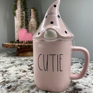 Rae Dunn CUTIE mug and topper